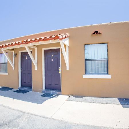 Sands Motel By Oyo El Paso Near Airport Exteriör bild